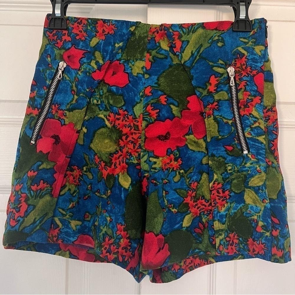 ZARA jacquard high waist floral zipper pocket shorts xs